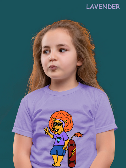 "Crocodile and Lion's friendship" Unisex Regular Kid's T-Shirt