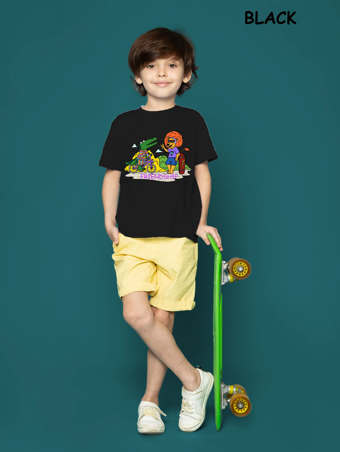 "Crocodile and Lion's friendship"Unisex Regular Kid's T-Shirt