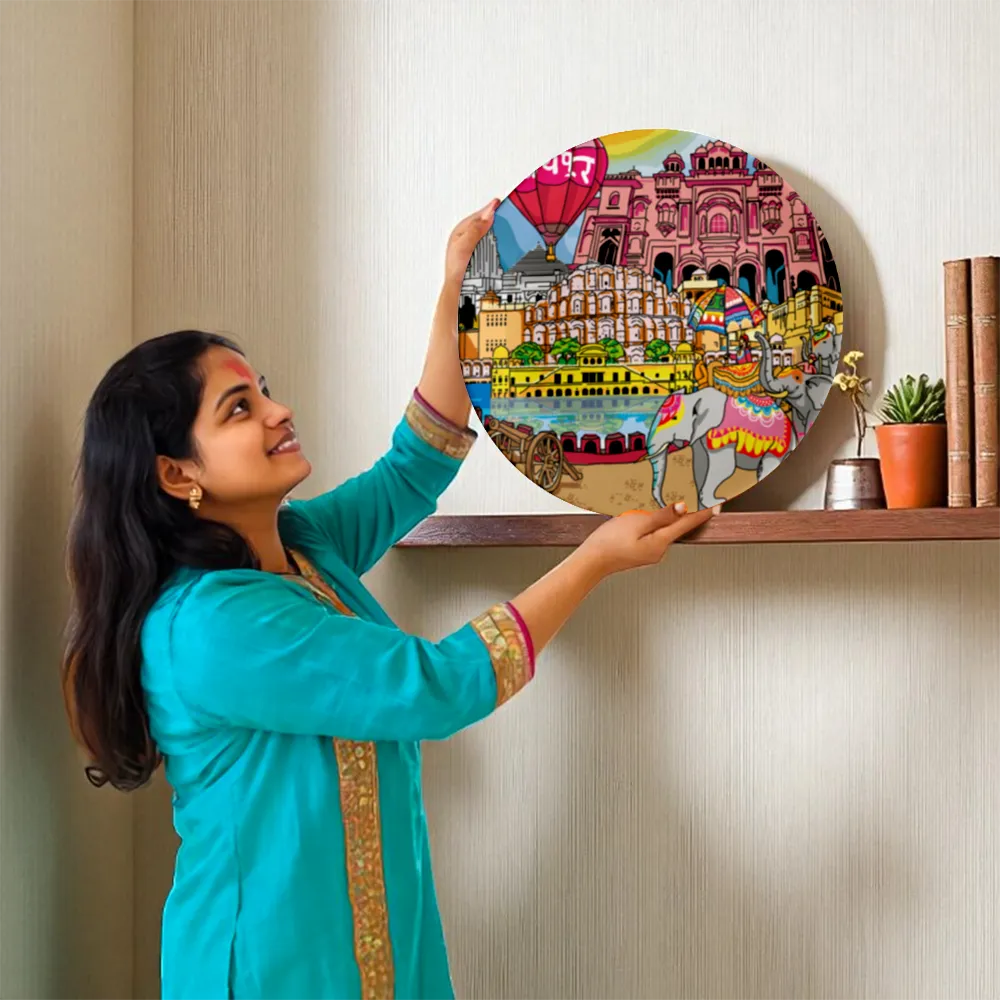 Woman displaying Jaipur’s Splendid Landscape plate